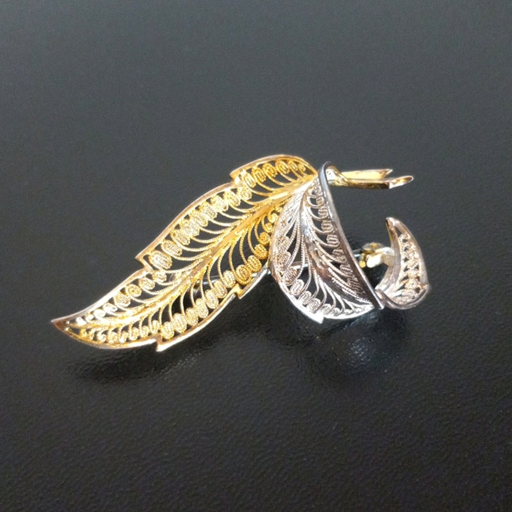 Sterling brooch